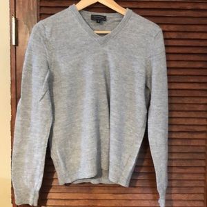 Express men’s grey wool v neck sweater